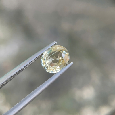 Natural Yellow Sapphire 2.2ct